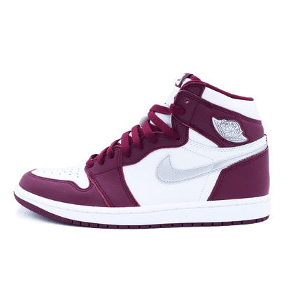 Air Jordan 1 Retro High OG Bordeaux - Spotlightz