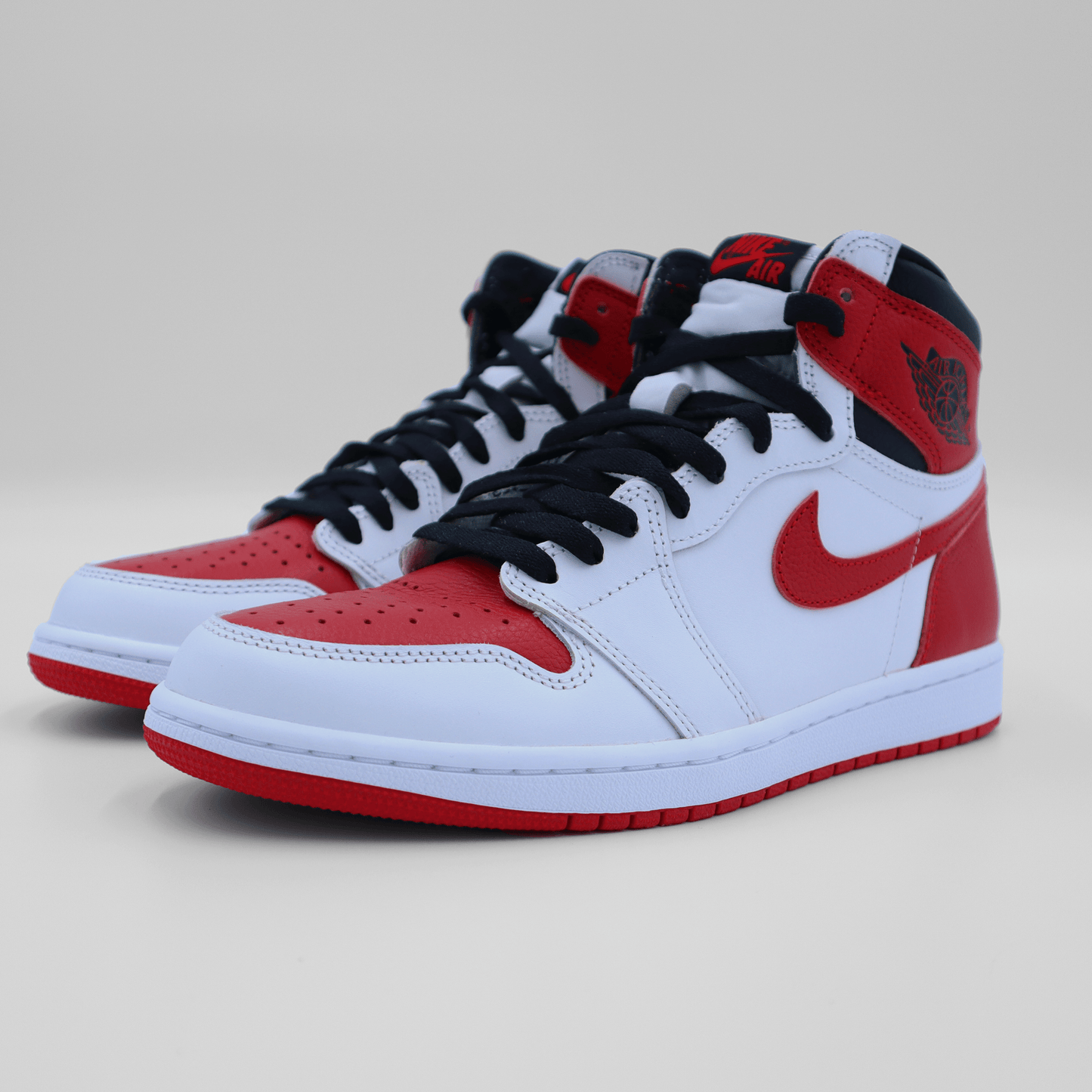 Air Jordan 1 Retro High OG Heritage - Spotlightz